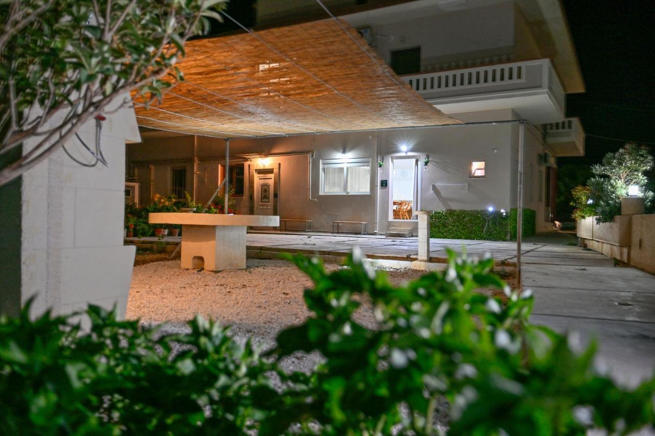 Mpoulakis Apartment 46 Kíssamos Extérieur photo